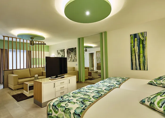 Riu TequilaResort Hotel